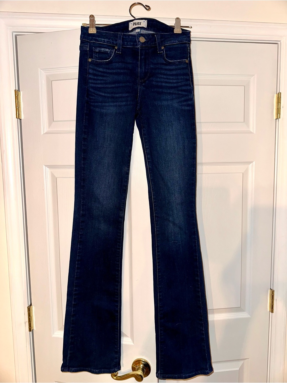 Paige Manhattan bootcut jeans size 26 . Inseam 34 -34.5”